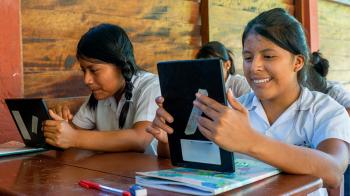 Santillana lanza la quinta edición de #VoyaSer, un programa que impacta en la vida de niñas indígenas a través de la educación