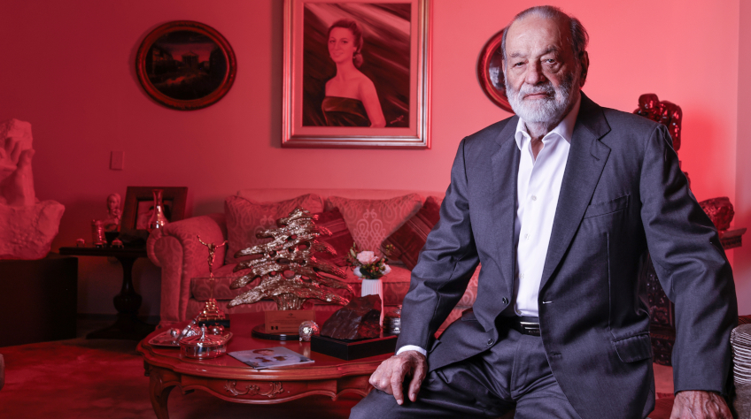 Carlos Slim, primer Premio EL PAÍS América a la Excelencia